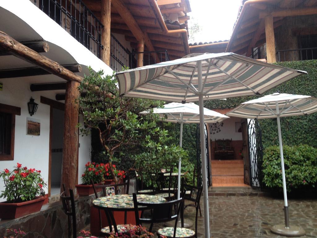 Hotel Meson Del Romero Тапальпа Экстерьер фото